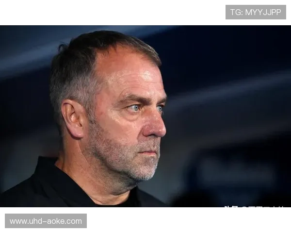 巴萨主帅弗里克对比赛中一次越位判罚规则表示不满 巴萨主帅弗里克对比赛中一次越位判罚规则表示不满